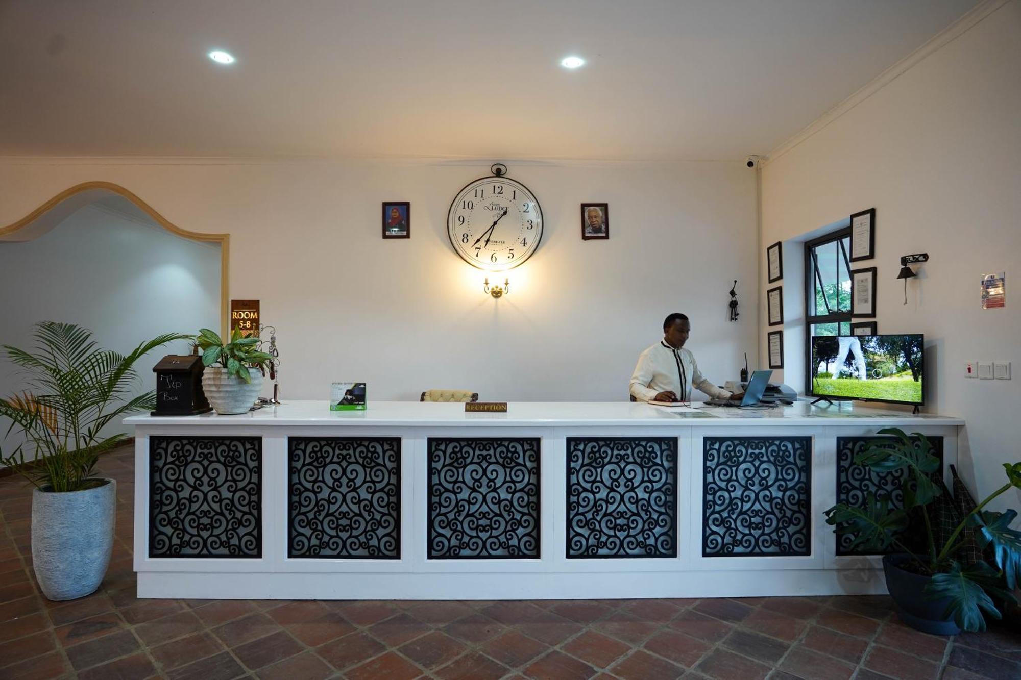 Kili Seasons Hotel Arusha Extérieur photo