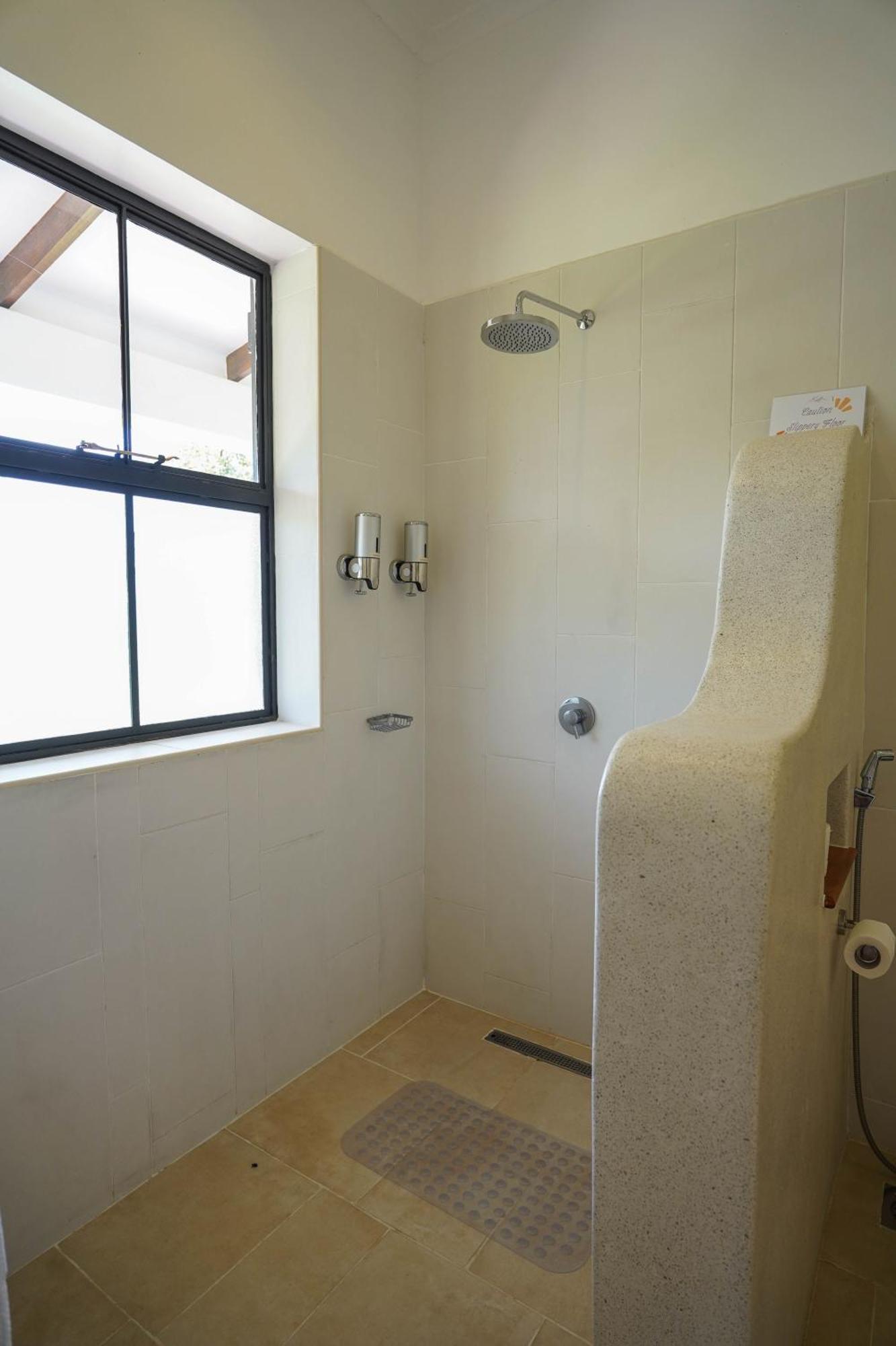 Kili Seasons Hotel Arusha Chambre photo